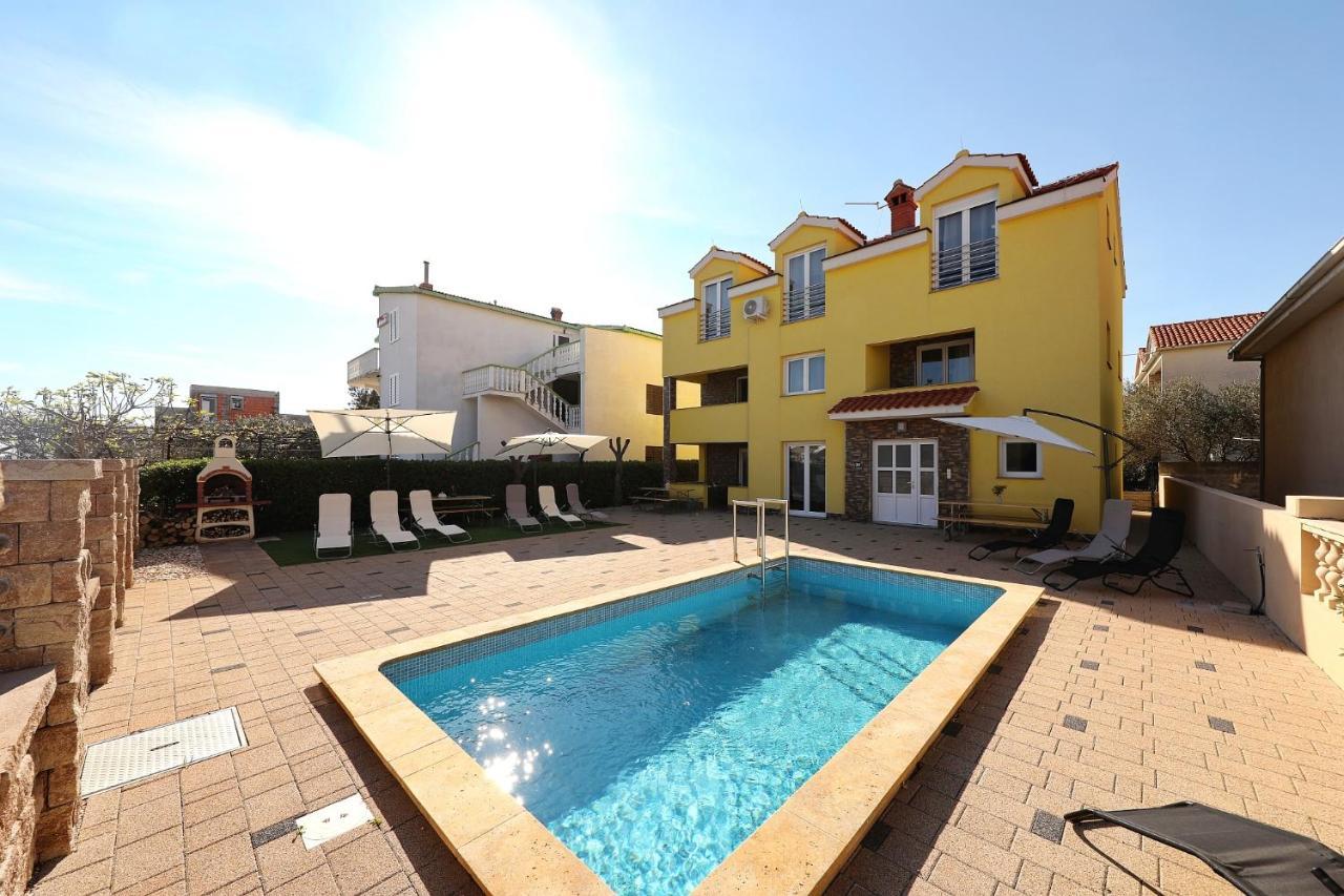Apartments Oliva Врси Экстерьер фото
